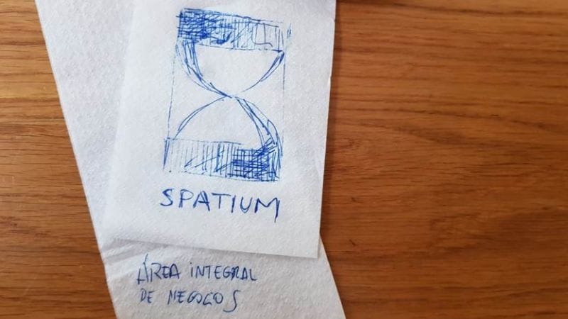 EN LA SERVILLETA DE UNA CAFETERÍA